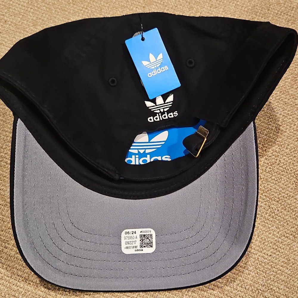 NWT Adidas Originals Relaxed Adjustable Strapback Hat Embroidered Logo OSFA - Picture 2 of 5